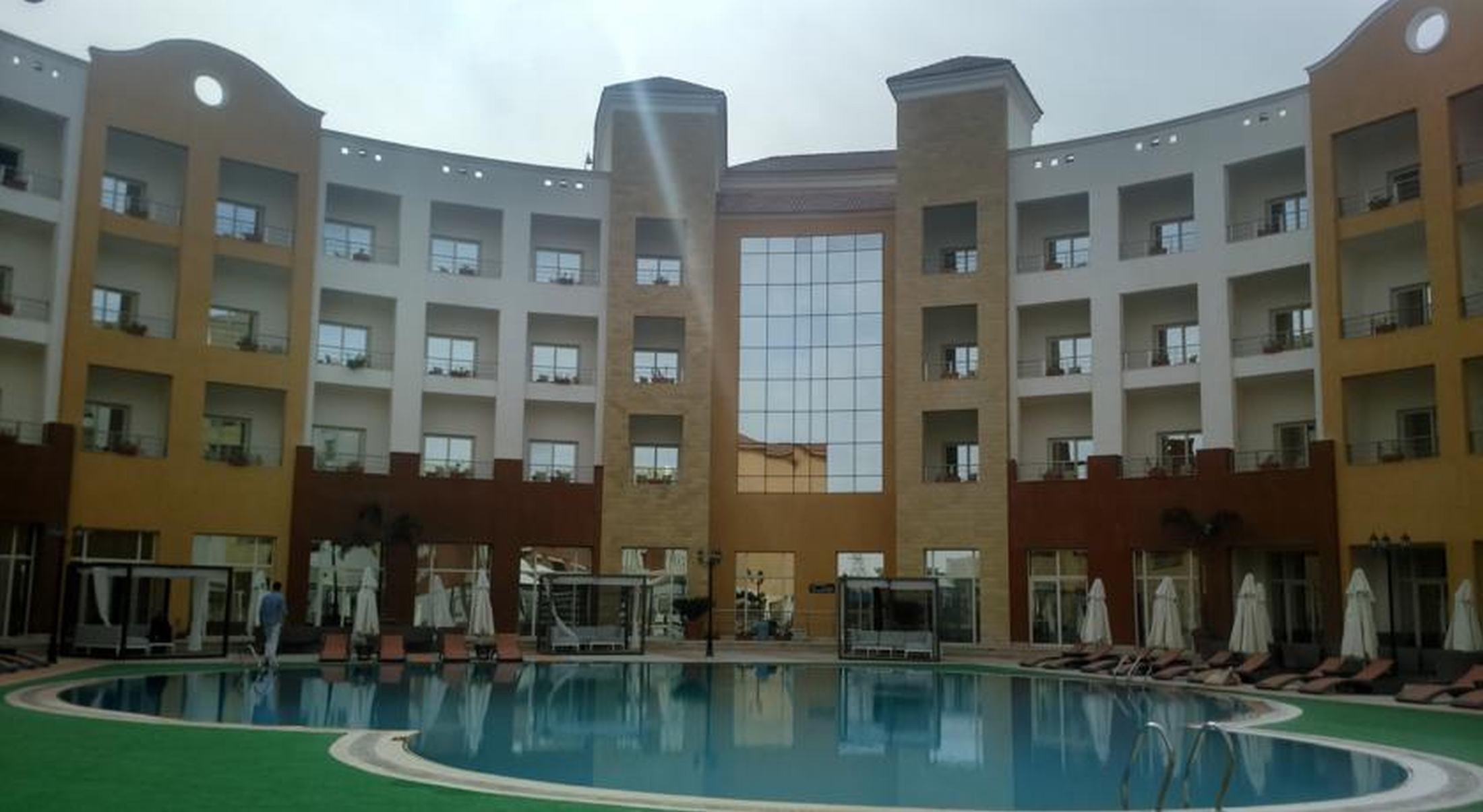 Tolip Family Park Hotel Cairo Exterior photo